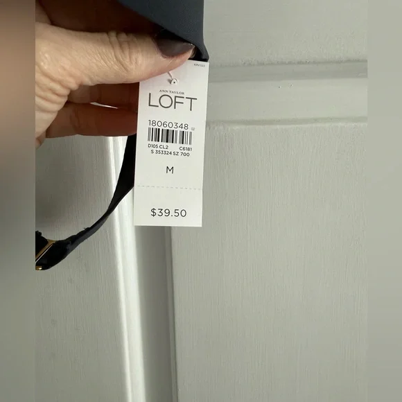 Loft Black triangle bikini top size M - Picture 3 of 7